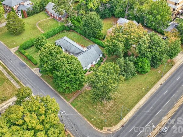 5801 Fairview Road , Charlotte, NC 28209