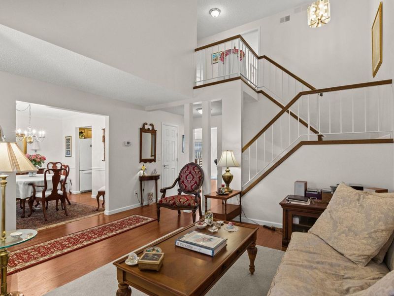 537 Woodingham Place, Unit 2B, Columbus, OH 43213 Photo 4
