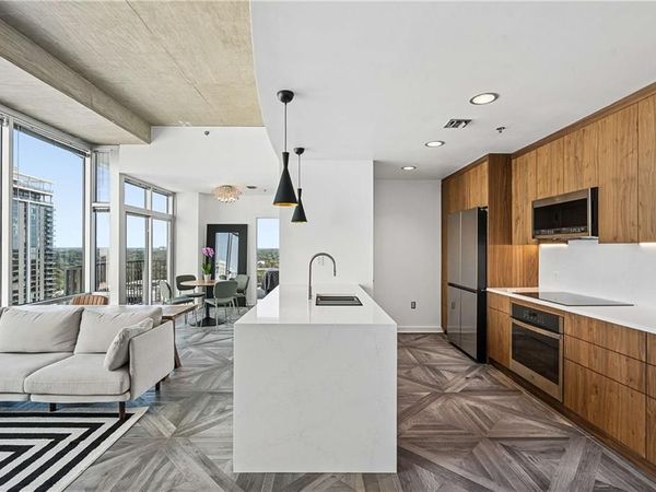 943 Peachtree Street NE, Unit 1618, Atlanta, GA 30309