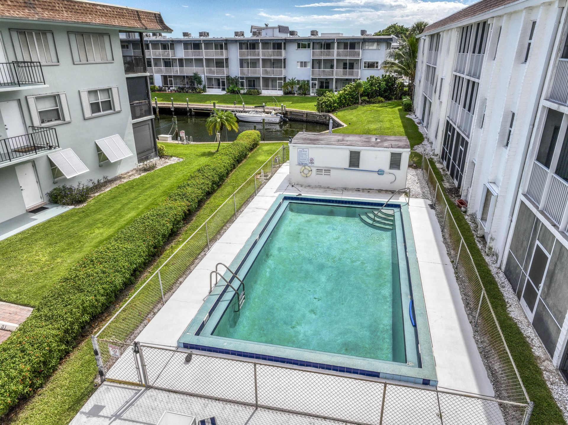 236 Castlewood Drive, Unit 205, North Palm Beach, FL 33408 Photo