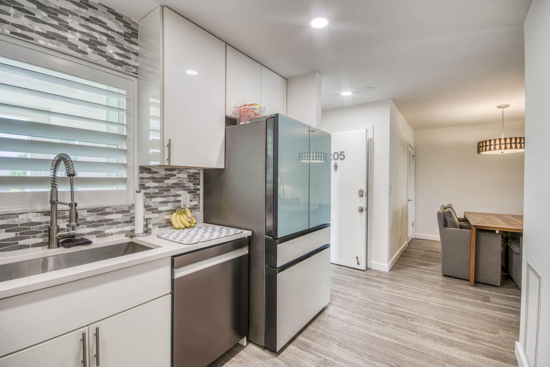 236 Castlewood Drive, Unit 205, North Palm Beach, FL 33408 Photo