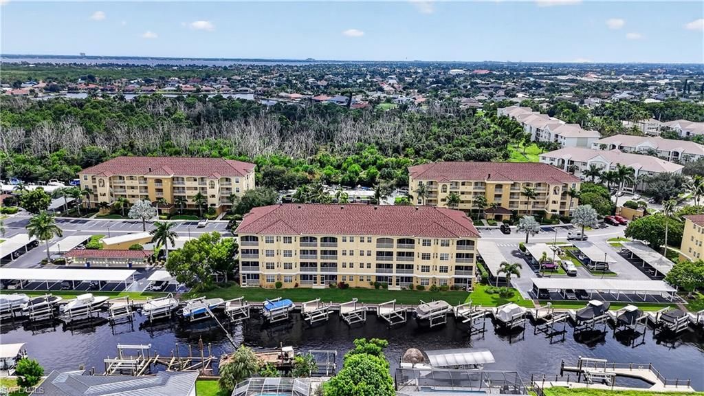 1785 Four Mile Cove Pkwy, Unit 322, Cape Coral, FL 33990 Photo