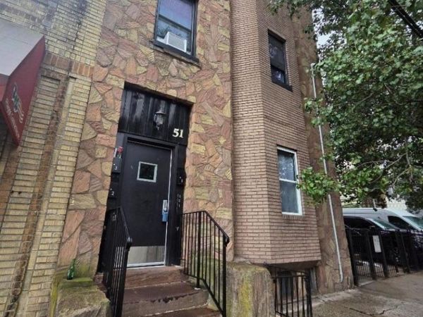 51 E Kinney St, Unit 3, Newark, NJ 07102