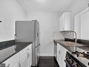 1021 ARLINGTON BOULEVARD , Unit 904, ARLINGTON, VA 22209