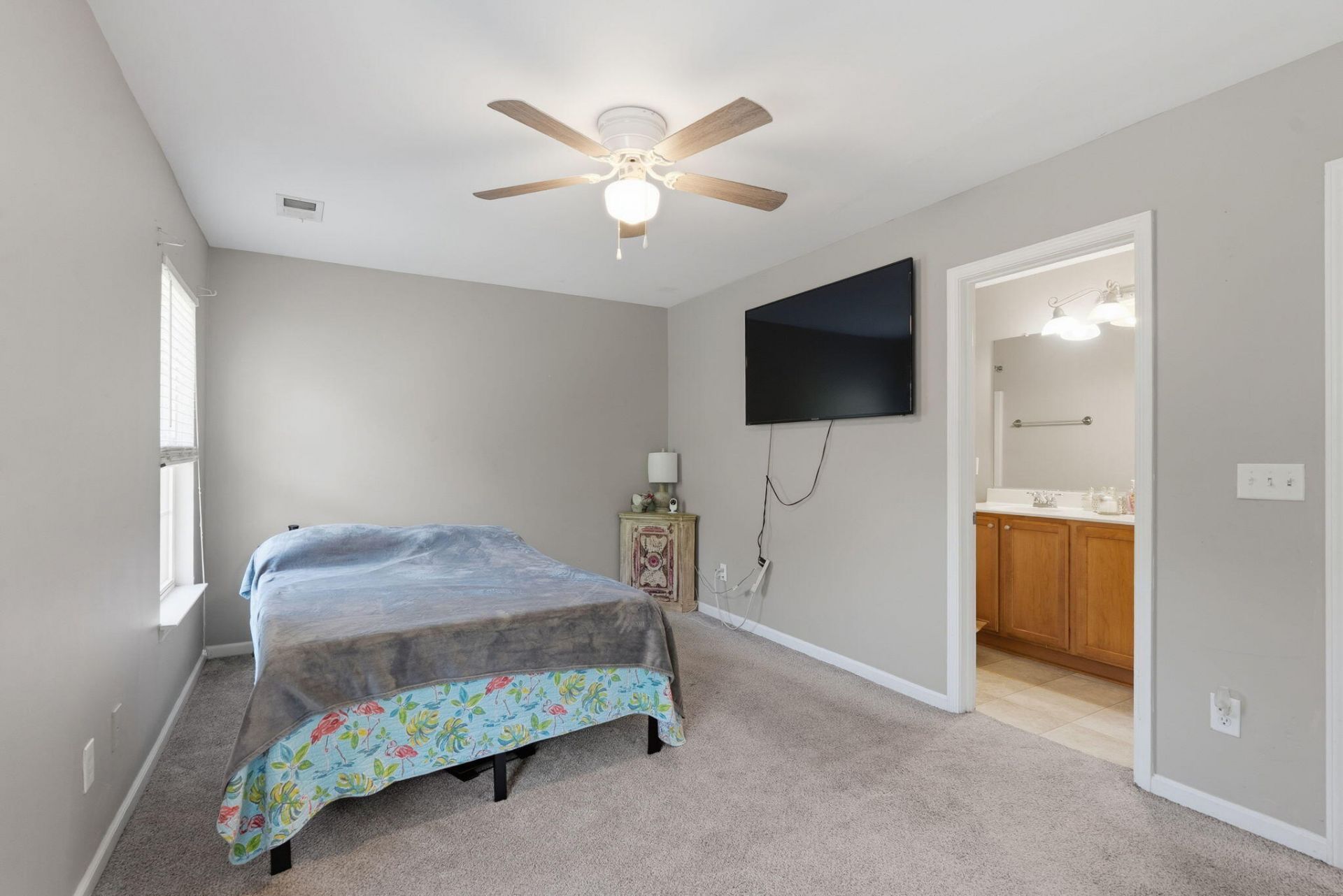 905 Hemingway Circle Photo 15