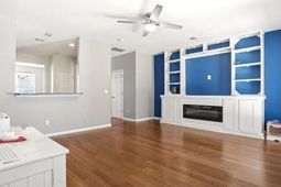 905 Hemingway Circle photo 4