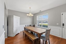 905 Hemingway Circle photo 4