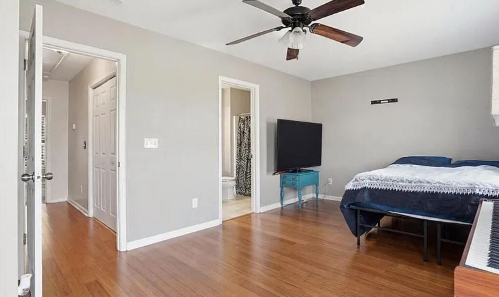 905 Hemingway Circle Photo 7