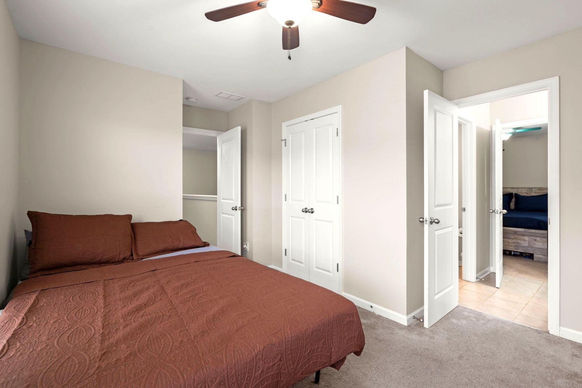 542 Alderly Drive Photo 24