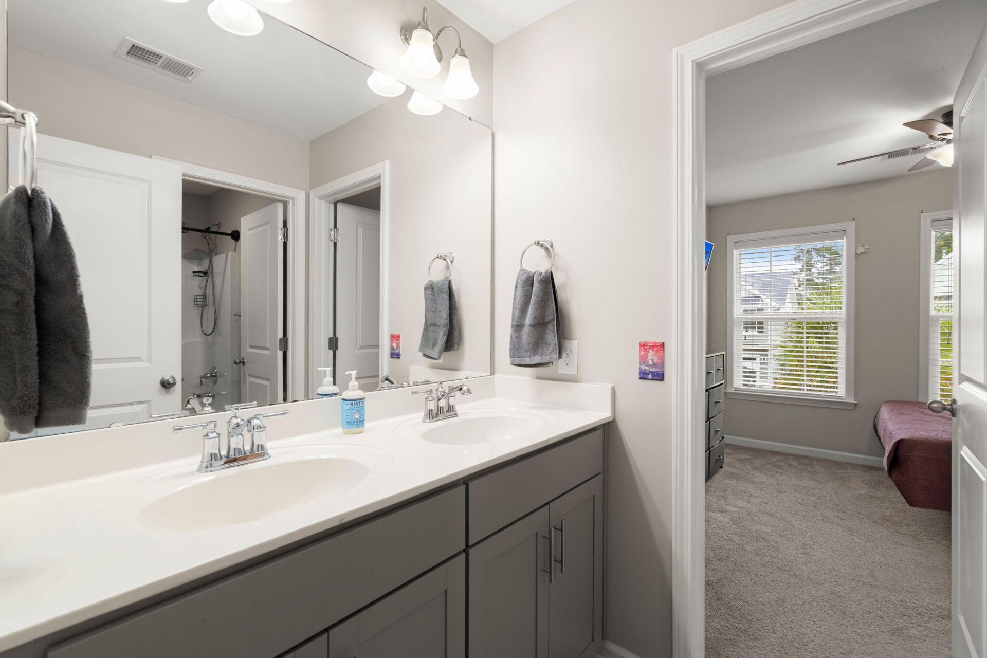 542 Alderly Drive Photo 25