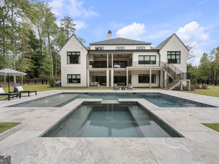 Property Image 101