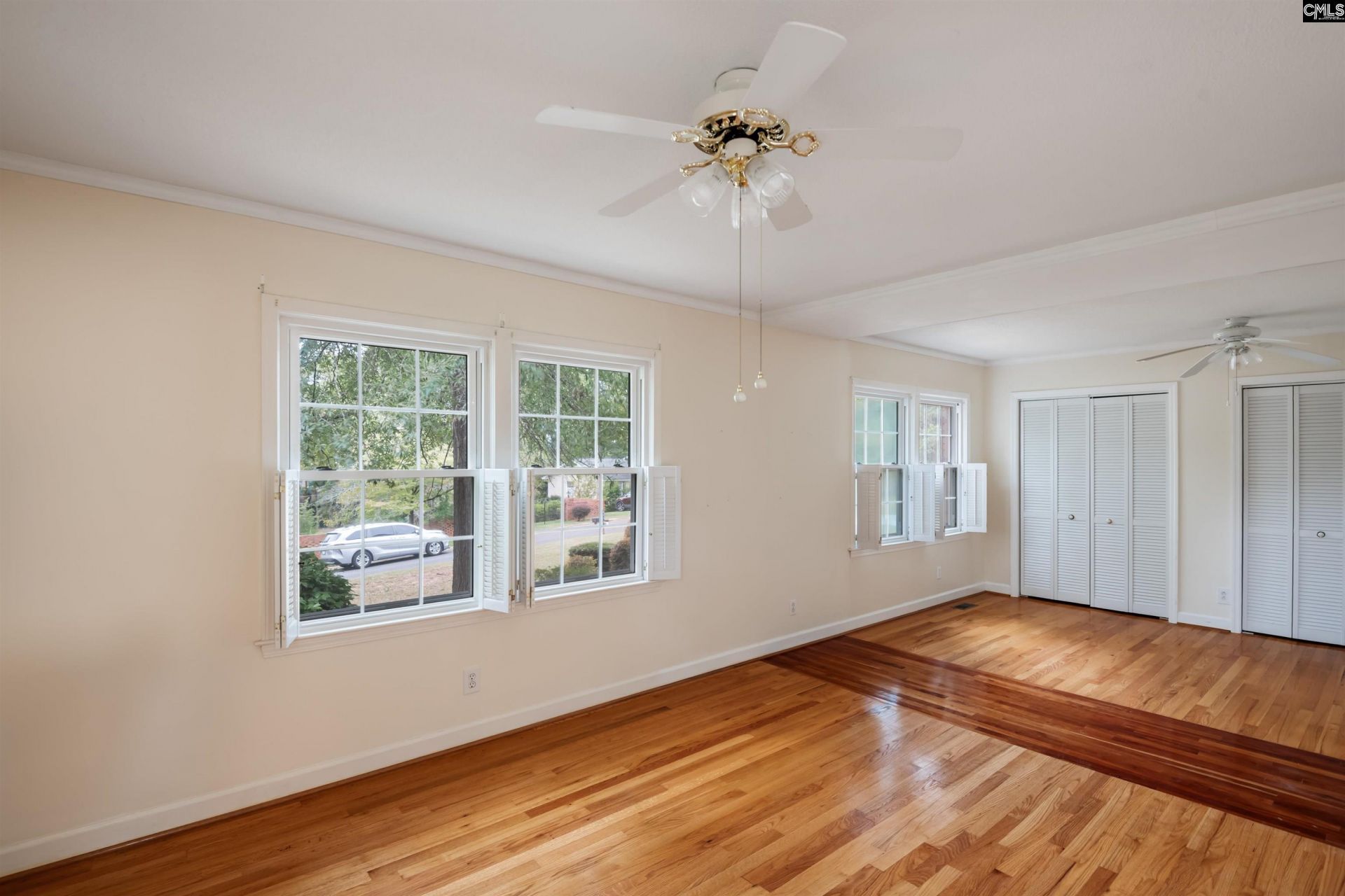 325 Hempsted Road  Photo 17