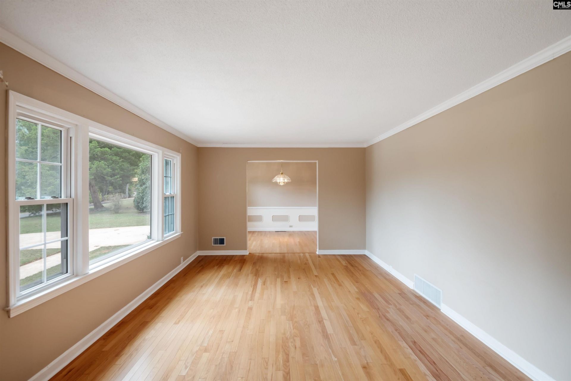 325 Hempsted Road  Photo 6