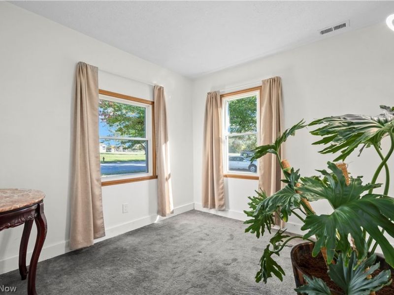 5490 Smith Road, Brook Park, OH 44142 Photo 25
