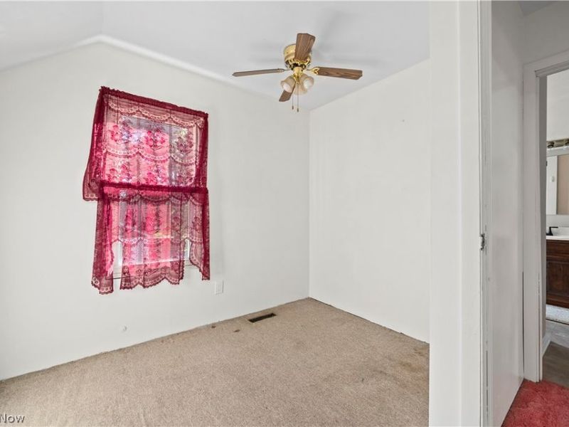 5490 Smith Road, Brook Park, OH 44142 Photo 40