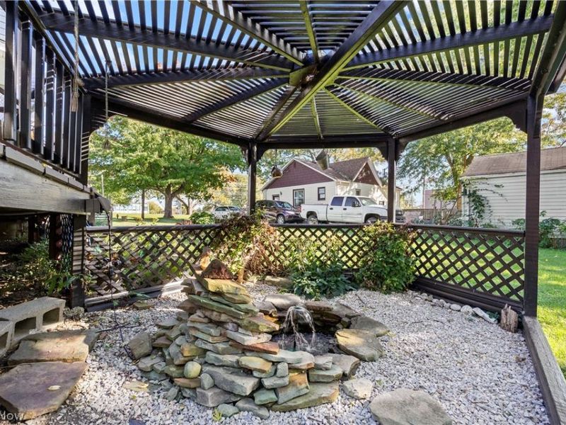 5490 Smith Road, Brook Park, OH 44142 Photo 9