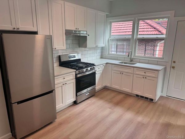 401 S 7th Avenue, Unit 2B, Mount Vernon, NY 10550