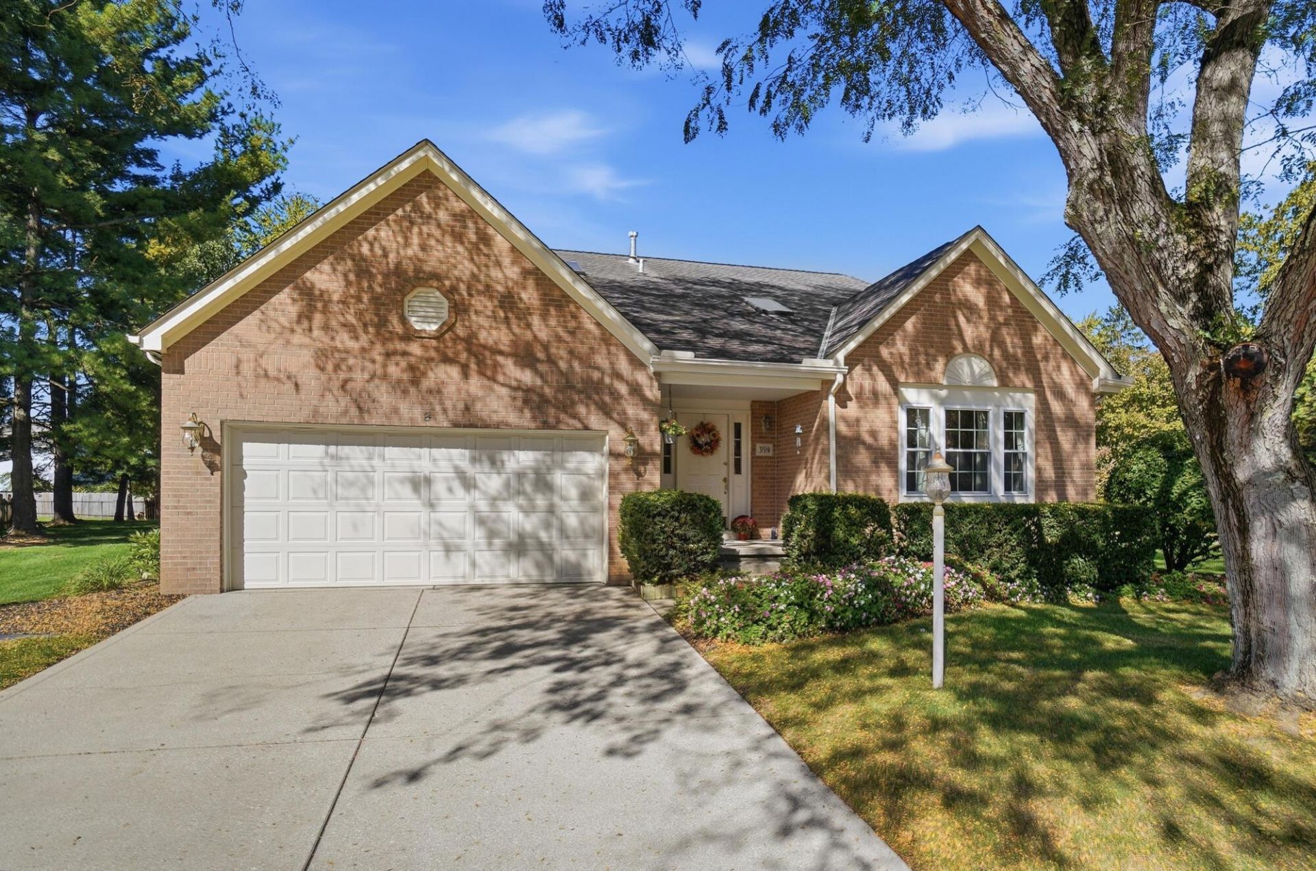 359 Leaning Fence Court, Pickerington, OH 43147 Main Photo