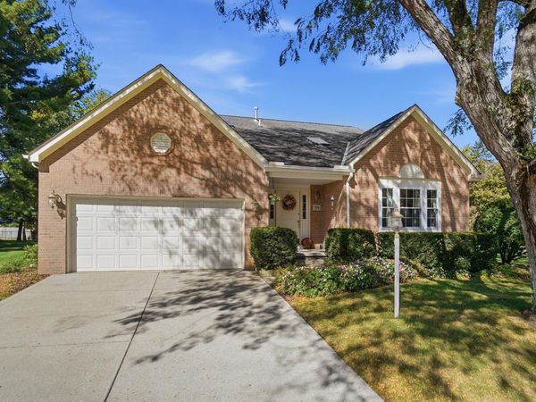 359 Leaning Fence Court , Pickerington, OH 43147