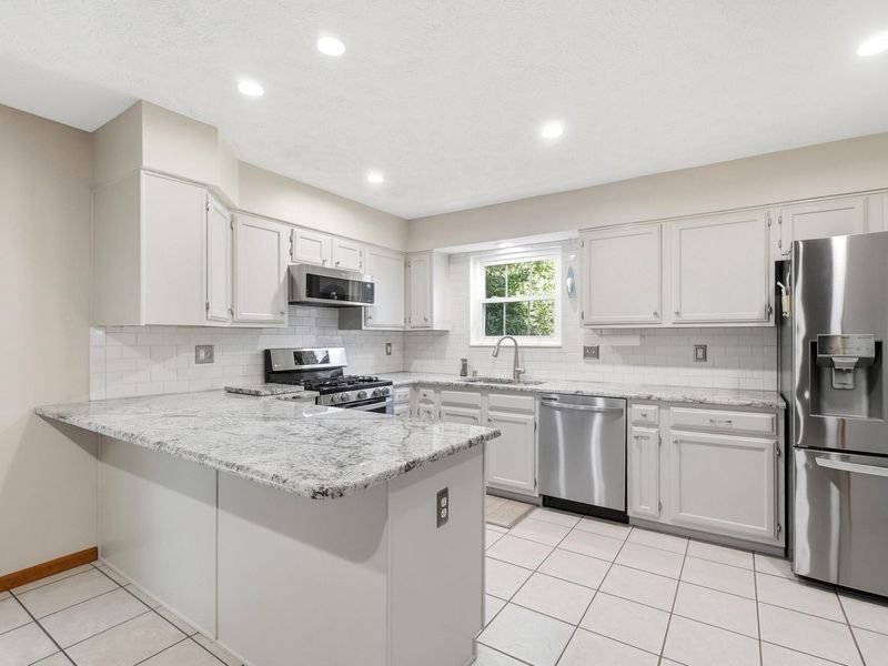 359 Leaning Fence Court, Pickerington, OH 43147 Photo 16