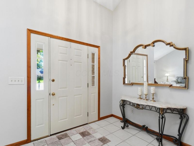 359 Leaning Fence Court, Pickerington, OH 43147 Photo 5