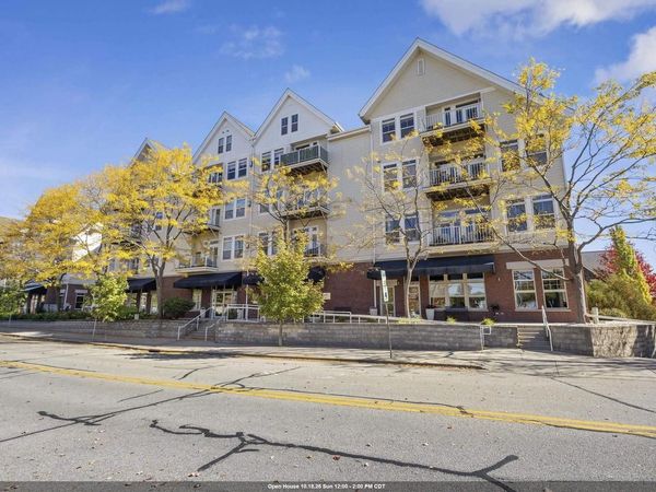 110 S WISCONSIN STREET, Unit 4C, Port Washington, WI 53074