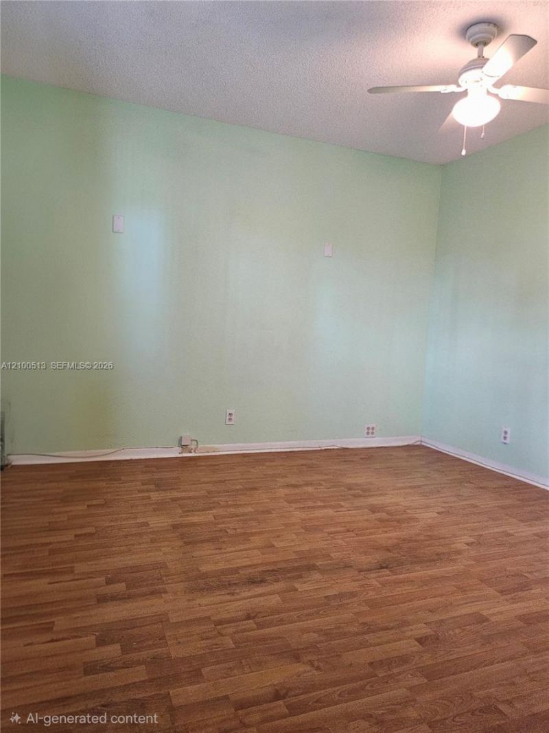 5121 W Oakland Park Blvd , Unit 211, Lauderdale Lakes, FL 33313 Photo
