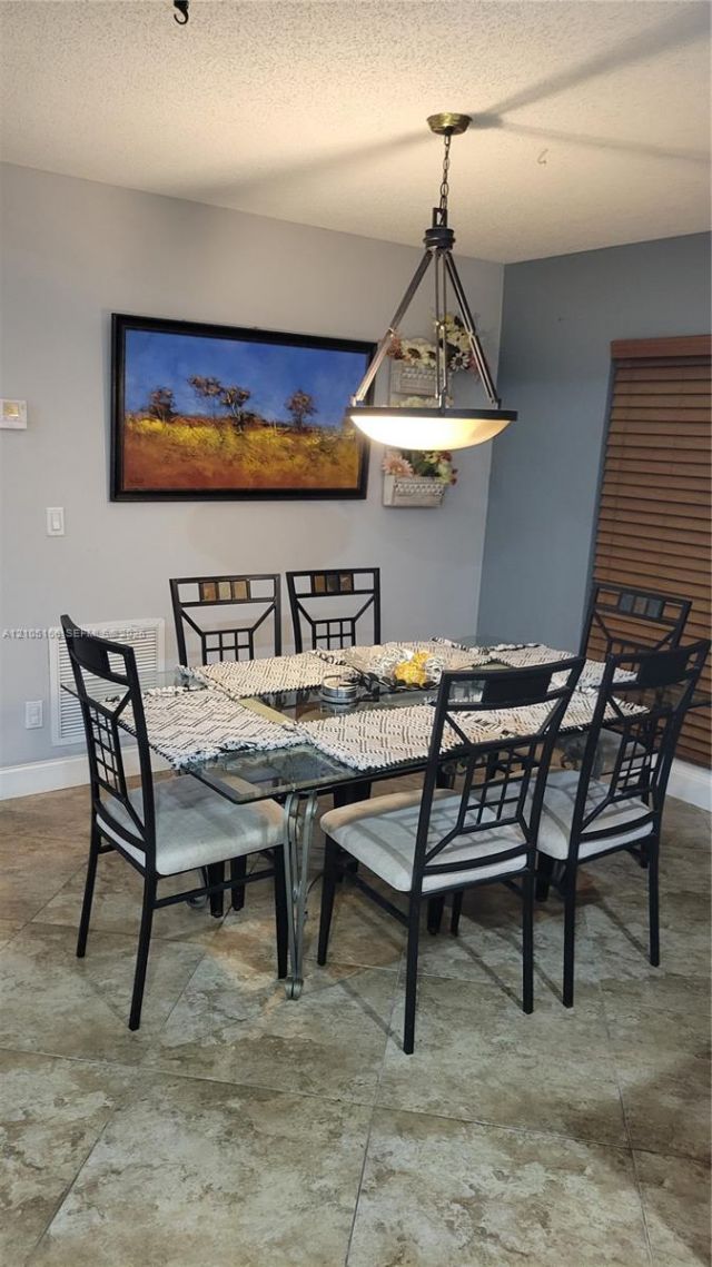 8506 NW 21st St , Coral Springs, FL 33071 Photo
