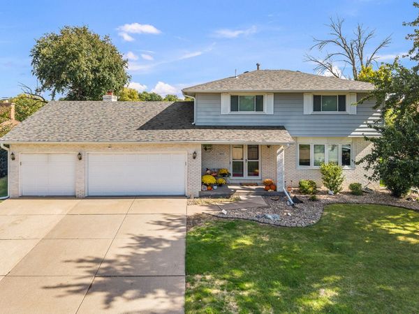 3105 Kelling Street , Davenport, IA 52804