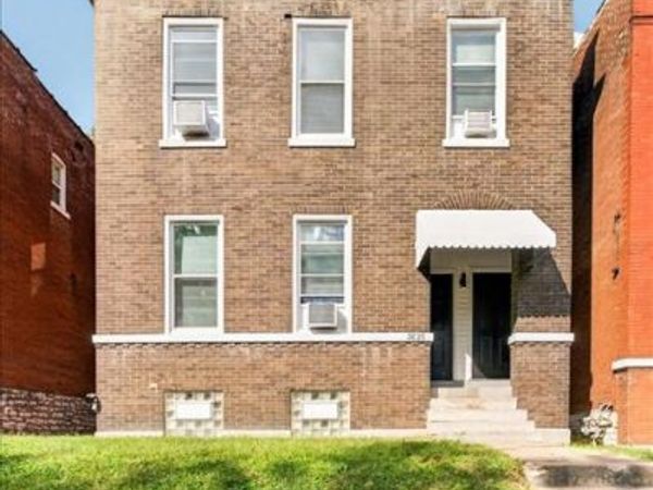 3829 Minnesota Avenue , St Louis, MO 63118