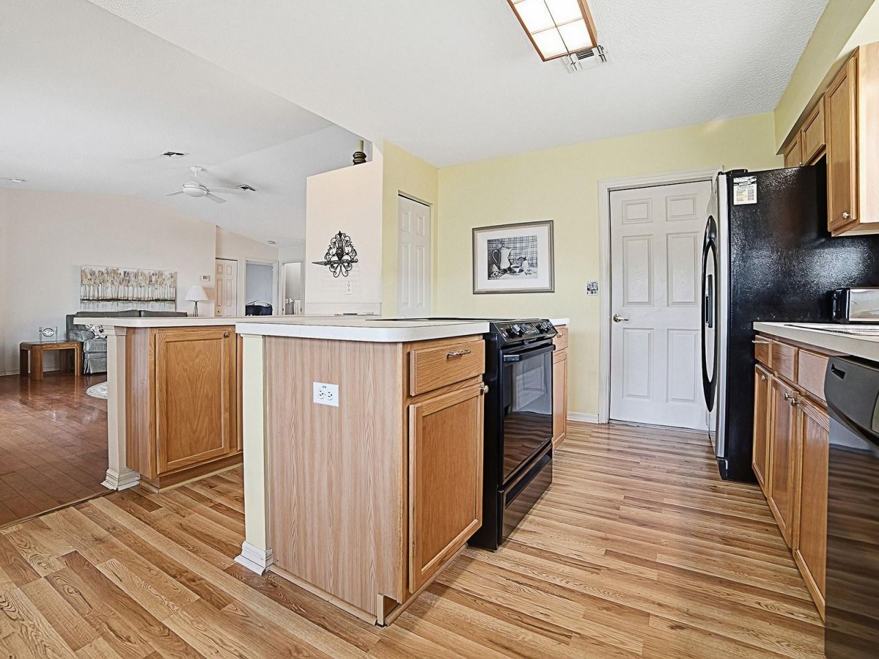 647 Timbercrest Drive , Leesburg, FL 34748 Photo