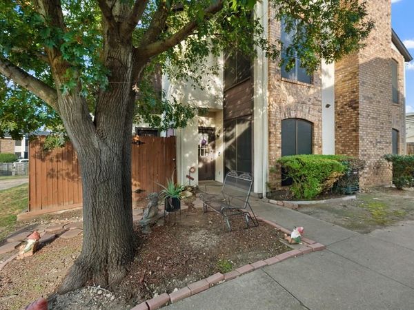 611 Oriole Boulevard, Unit 1001, Duncanville, TX 75116