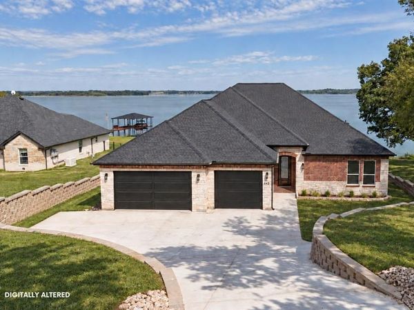 443 Meandering Way, Corsicana, TX 75109