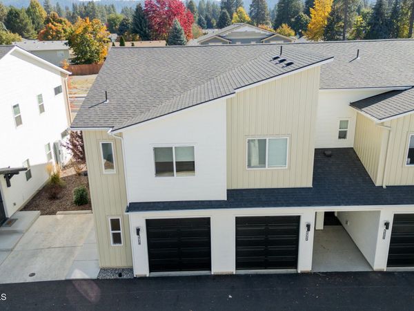 3704 N Torrey Pine Ln , Coeur d'Alene, ID 83815