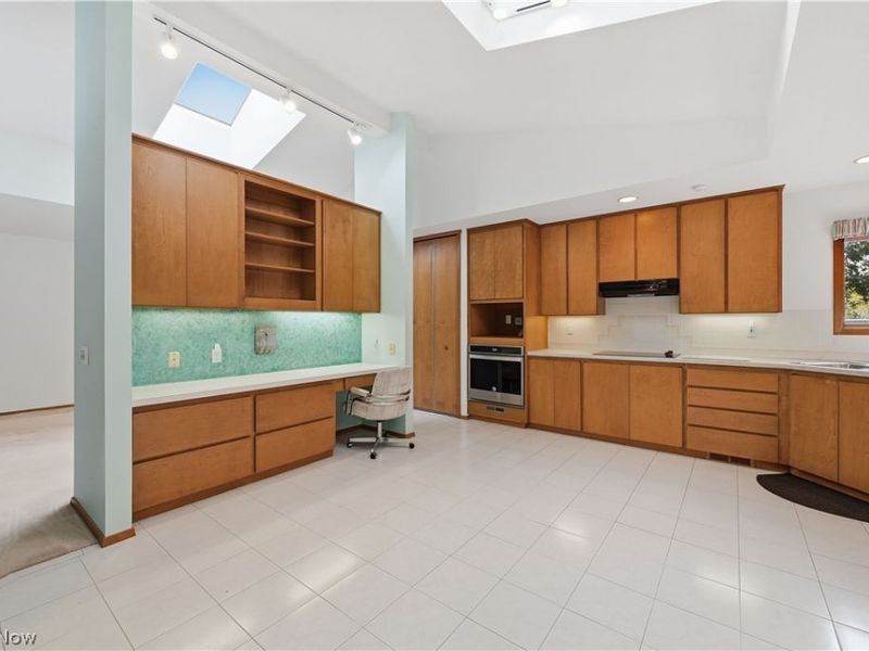 12302 Kronos Court, Strongsville, OH 44149 Photo 18