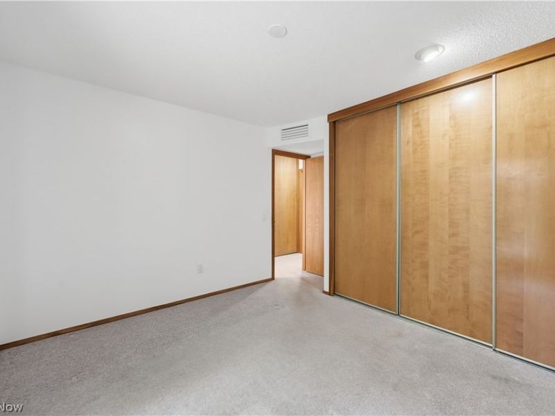 12302 Kronos Court, Strongsville, OH 44149 Photo 21