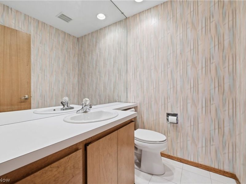 12302 Kronos Court, Strongsville, OH 44149 Photo 29
