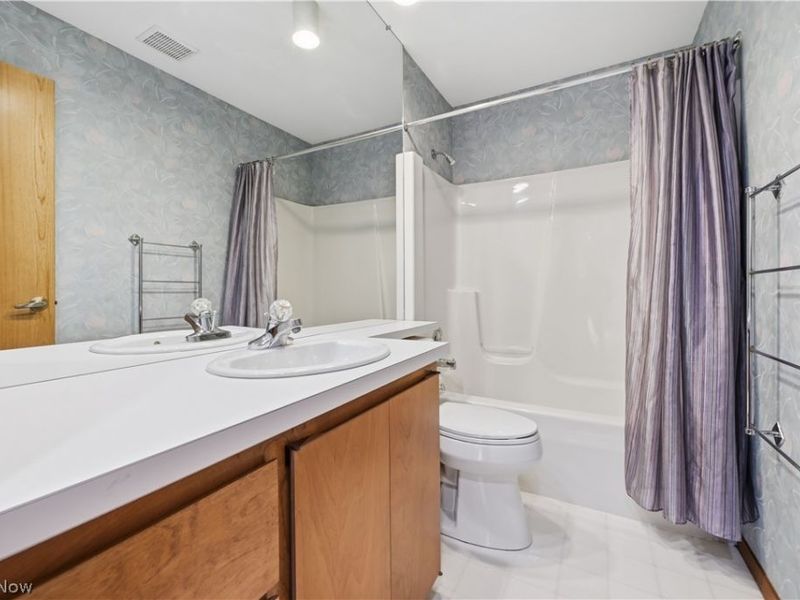 12302 Kronos Court, Strongsville, OH 44149 Photo 31