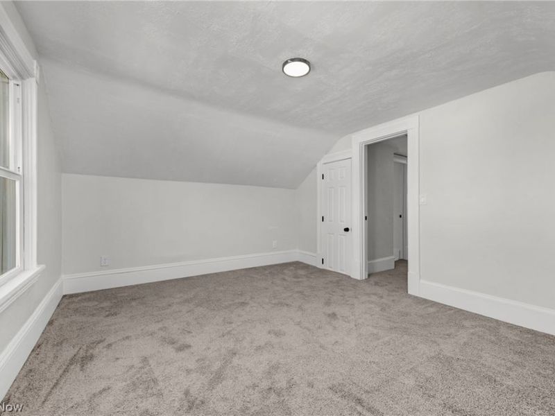 7802 Jones Road, Cleveland, OH 44105 Photo 31