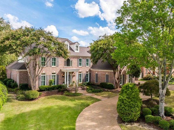 3256 DUKE CIR, Germantown, TN 38139