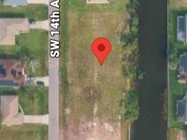 231 SW 14th AVE , CAPE CORAL, FL 33991