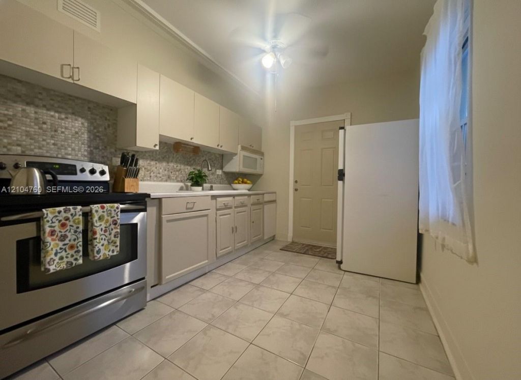 12450 NW 13th Ave , North Miami, FL 33167 Photo