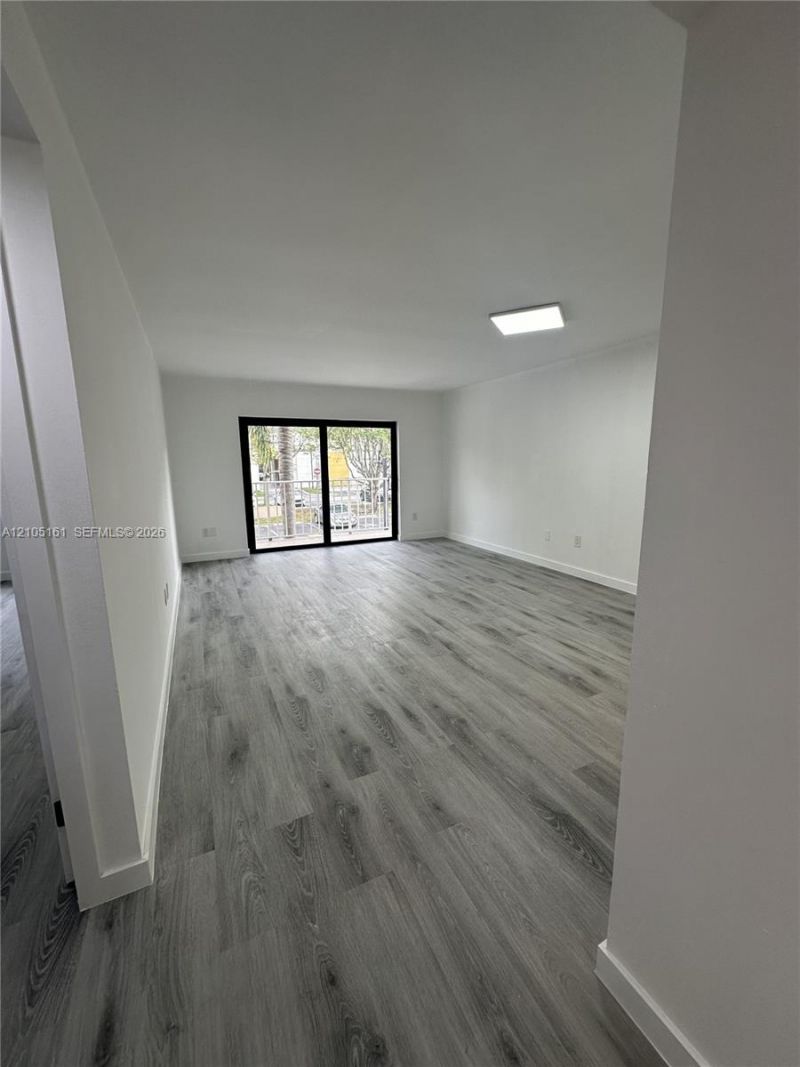 9301 SW 92nd Ave , Unit 204B, Miami, FL 33176 Photo