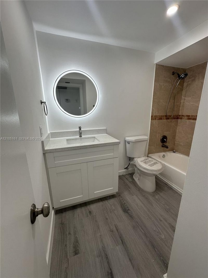 9301 SW 92nd Ave , Unit 204B, Miami, FL 33176 Photo