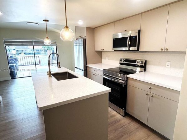 Unit 114, Hialeah, FL 33016
