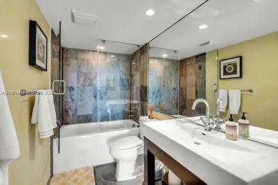 151 Crandon Blvd, Unit 525, Key Biscayne, FL 33149 Photo