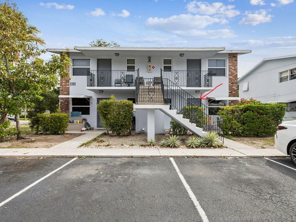 2202 SE 3rd Street, Unit 2, Boynton Beach, FL 33435