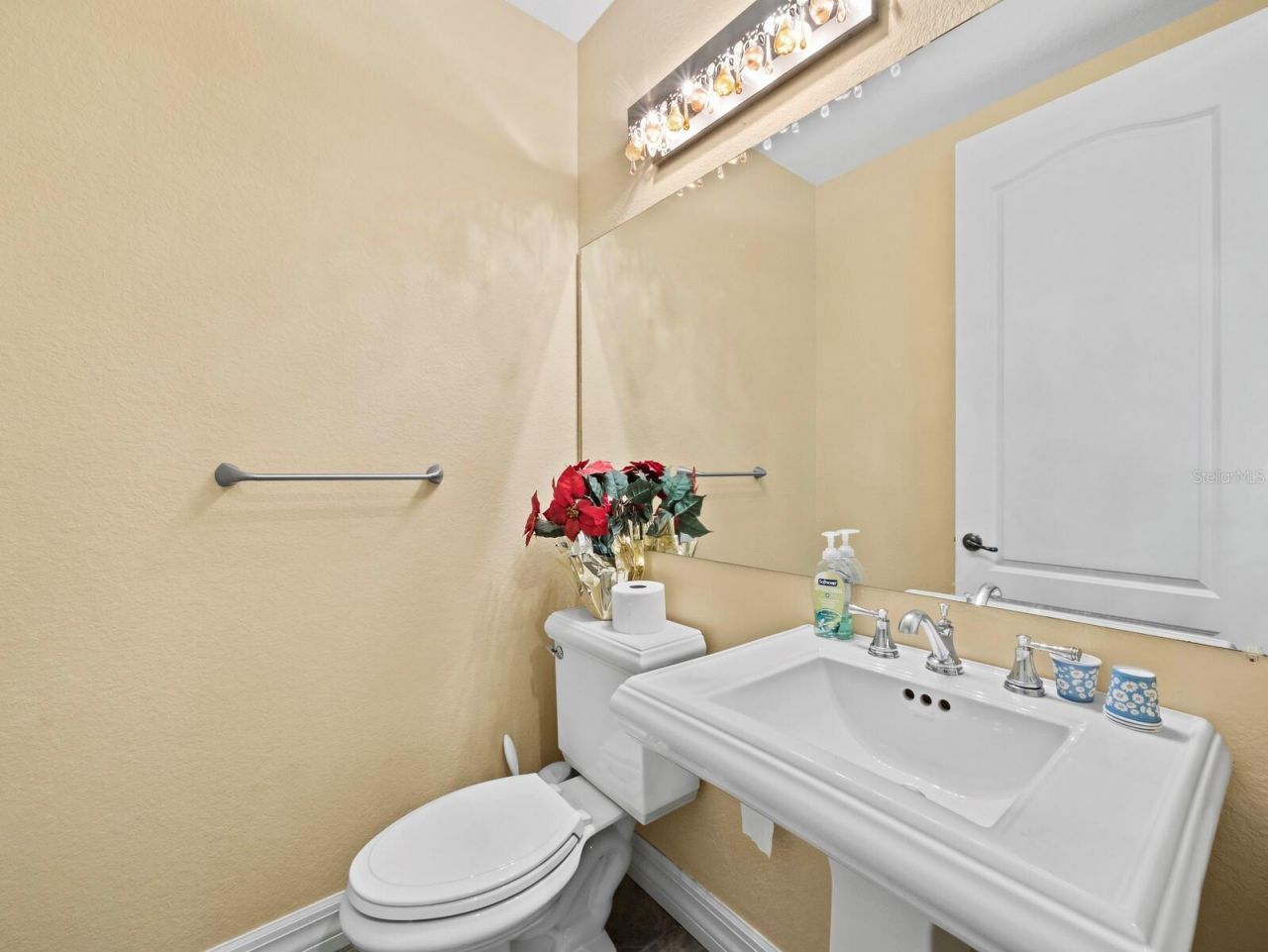 182 Island Circle, Sarasota, FL 34242 Photo