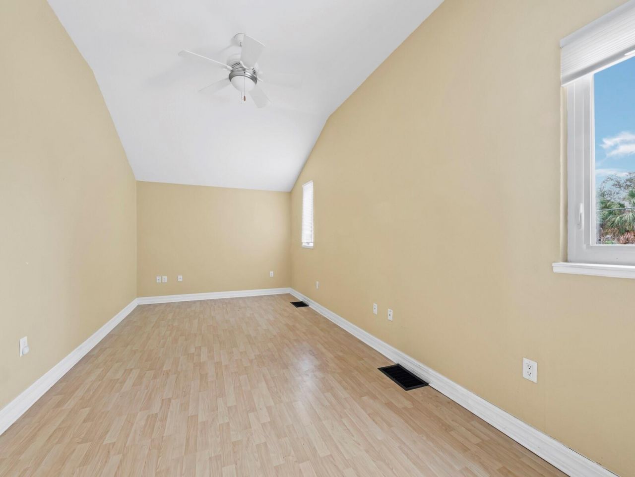 182 Island Circle, Sarasota, FL 34242 Photo