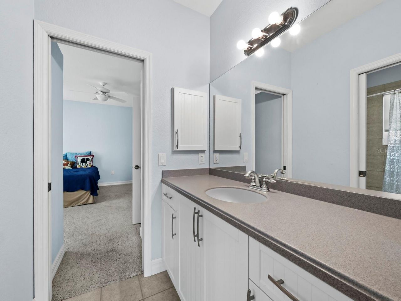 182 Island Circle, Sarasota, FL 34242 Photo